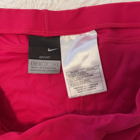 Nike Pink Athletic skirt - Picture 2 of 4